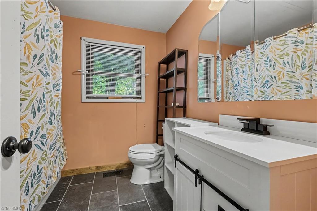 115 Craig Drive Property Photo 12
