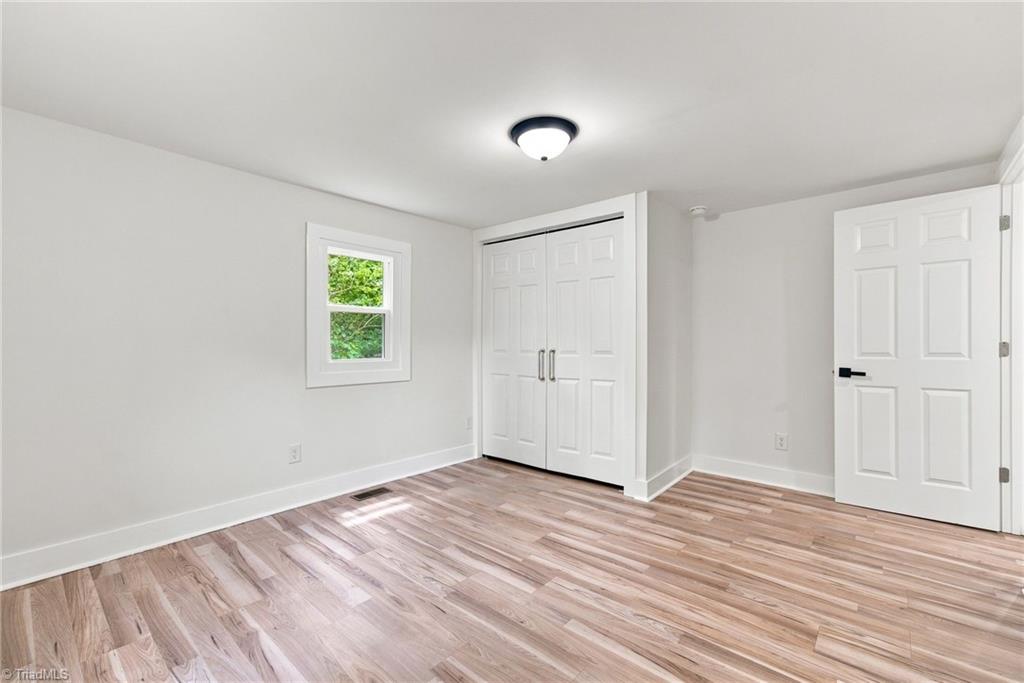 1325 King Road Property Photo 10
