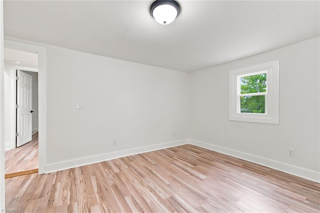 1325 King Road Property Photo 11
