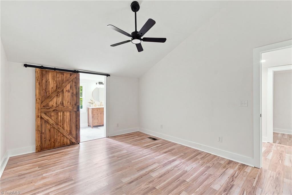 1325 King Road Property Photo 15