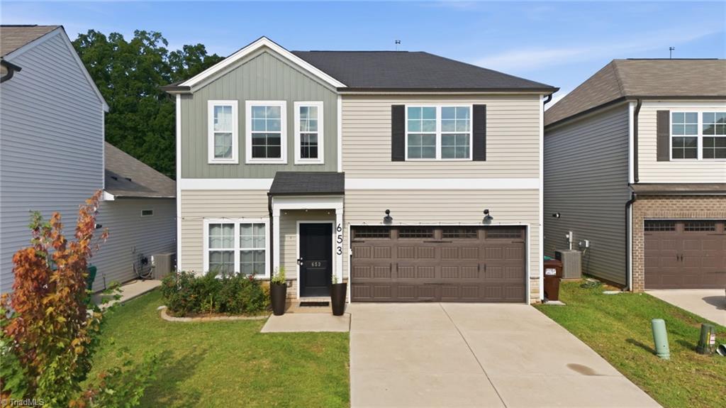 653 Cam Circle