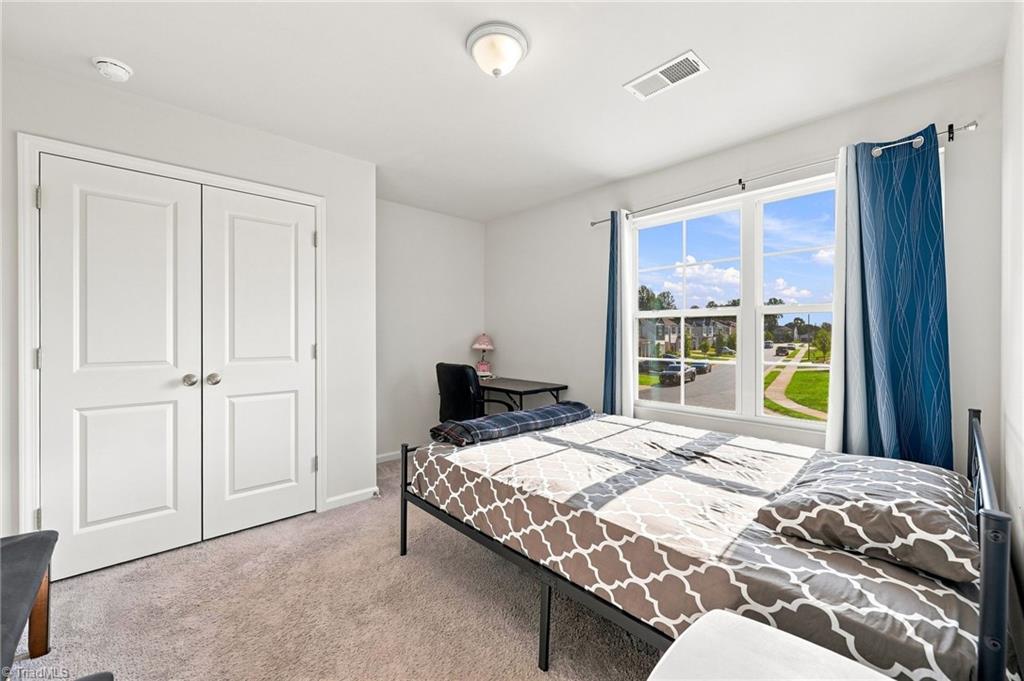 653 Cam Circle Property Photo 23