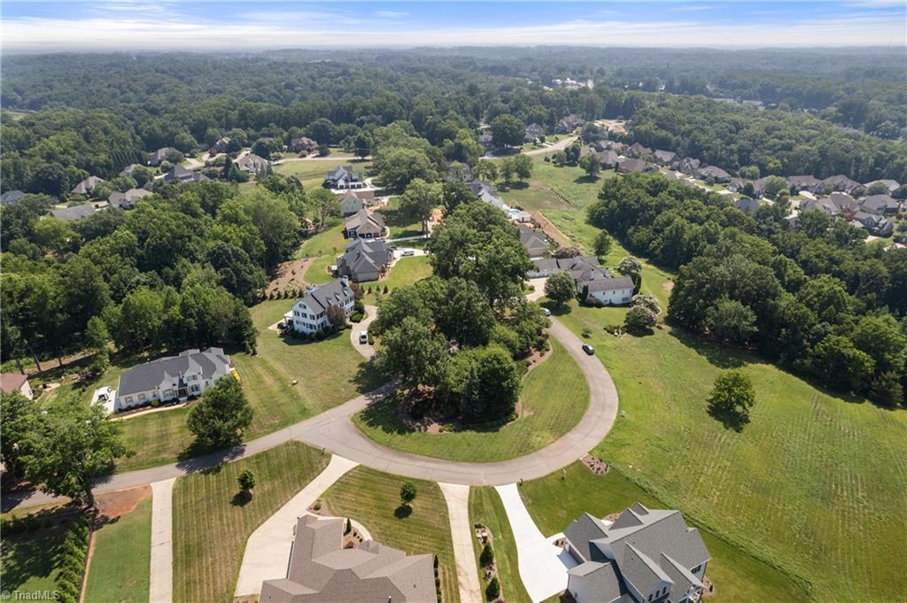 3925 Valley View Circle Property Photo 9