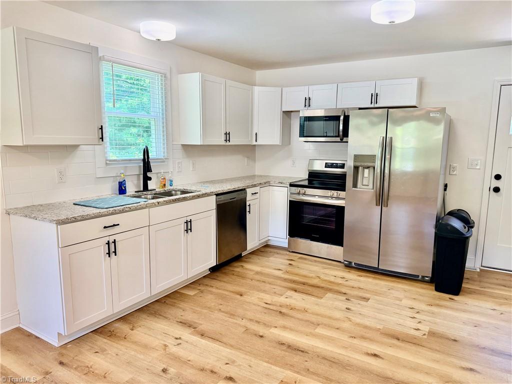 112 Parkdale Drive Property Photo 3