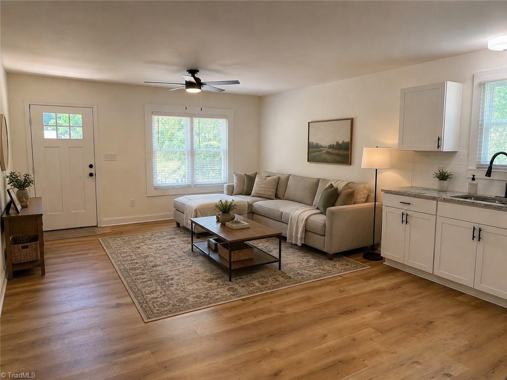 112 Parkdale Drive Property Photo 6