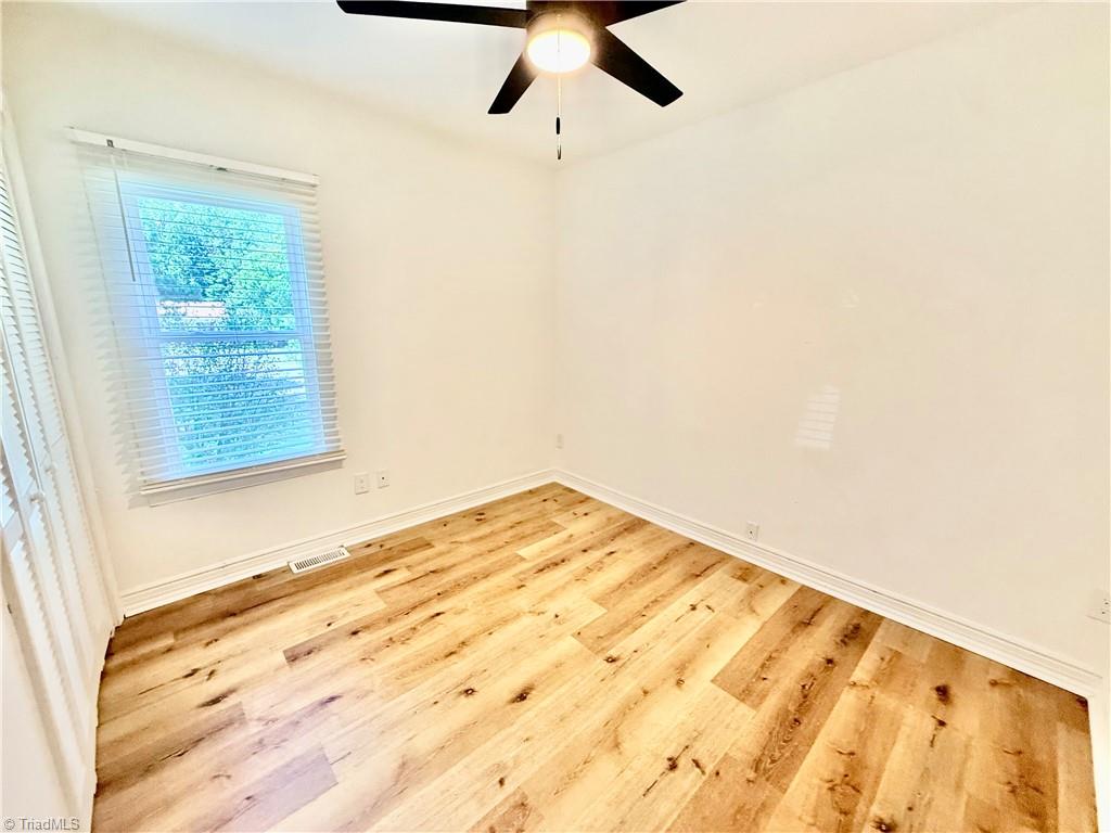 112 Parkdale Drive Property Photo 14