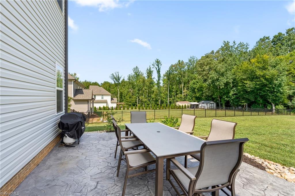 358 Windsor Trail Property Photo 40