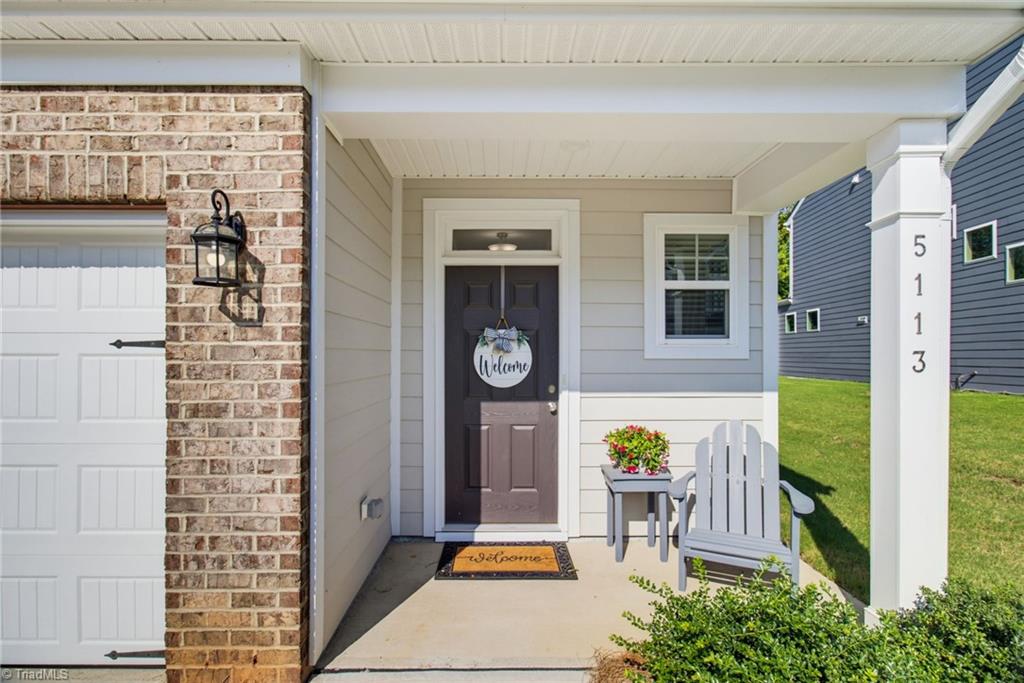 5113 Moonlight Ridge Drive Property Photo 4