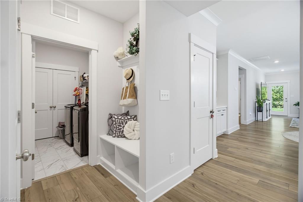 5113 Moonlight Ridge Drive Property Photo 6