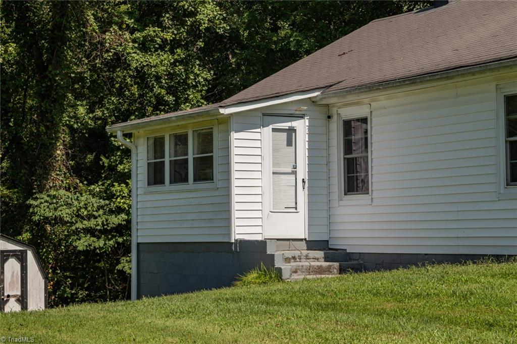 220 Collins Road Property Photo 29