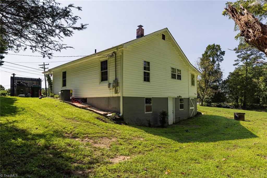 220 Collins Road Property Photo 33
