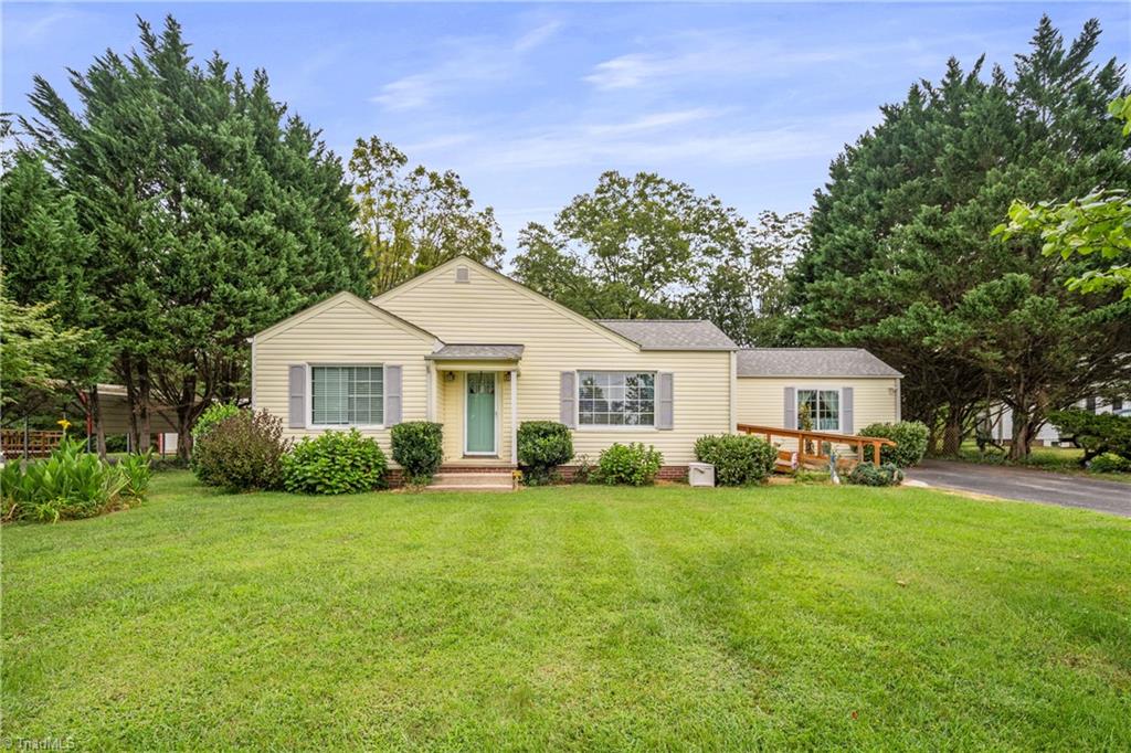 204 Carson Road Property Photo 2