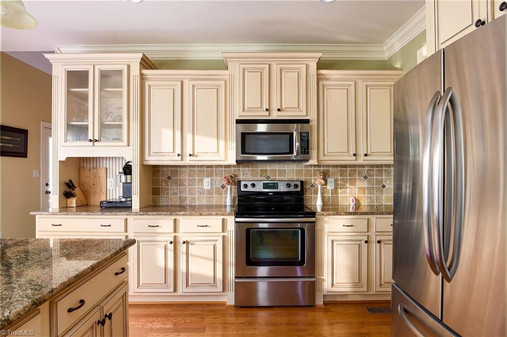 357 Willow Ridge Lane Property Photo 10