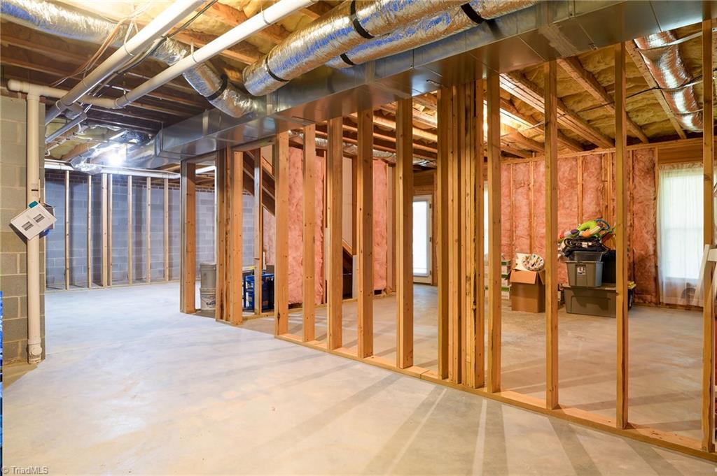 357 Willow Ridge Lane Property Photo 31