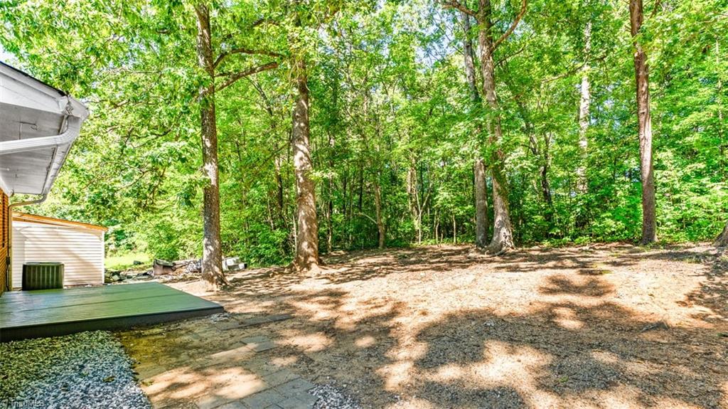 621 Spring Garden Circle Property Photo 22