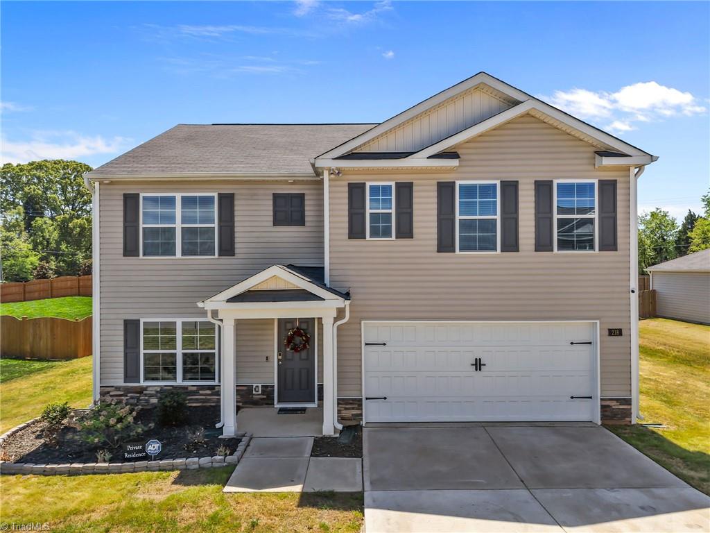 218 Birch Tree Way Property Photo 1