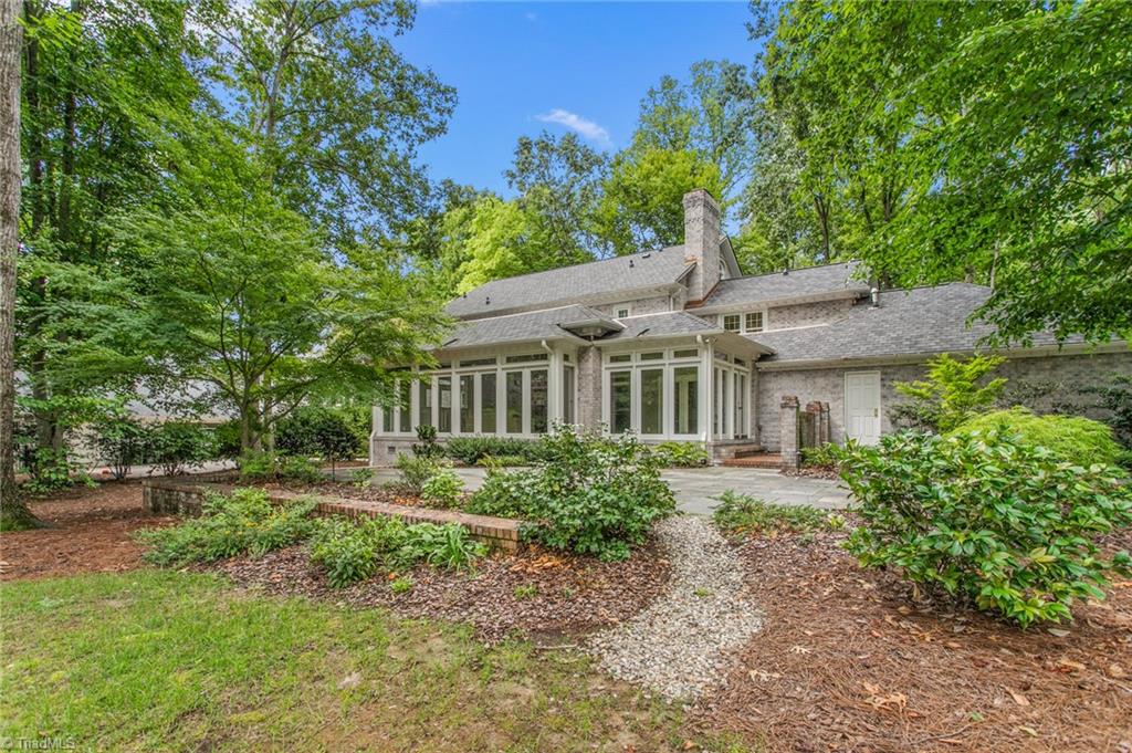 402 Parkmont Drive Property Photo 49