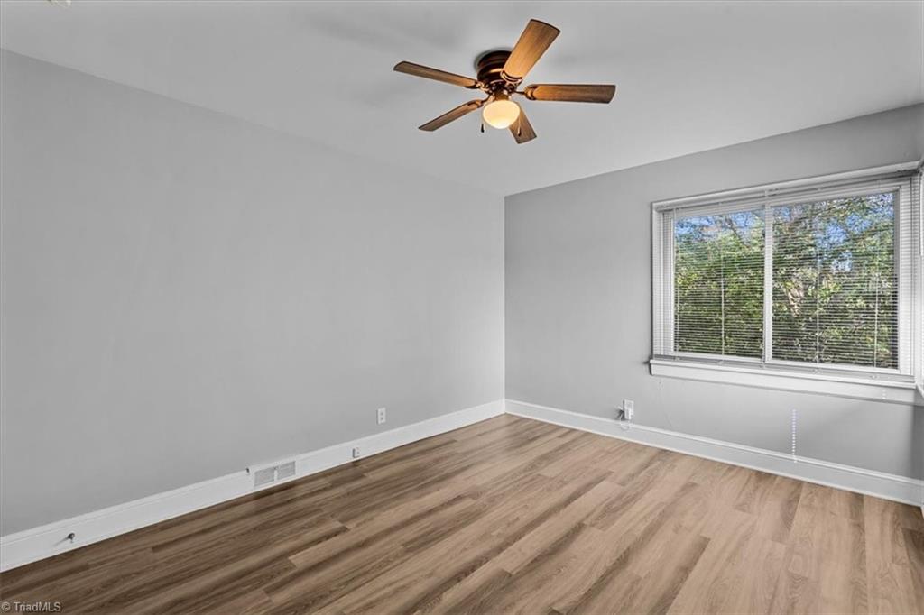 921 E King Street Property Photo 26
