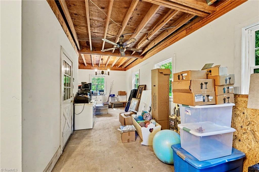 319 Elam Avenue Property Photo 29