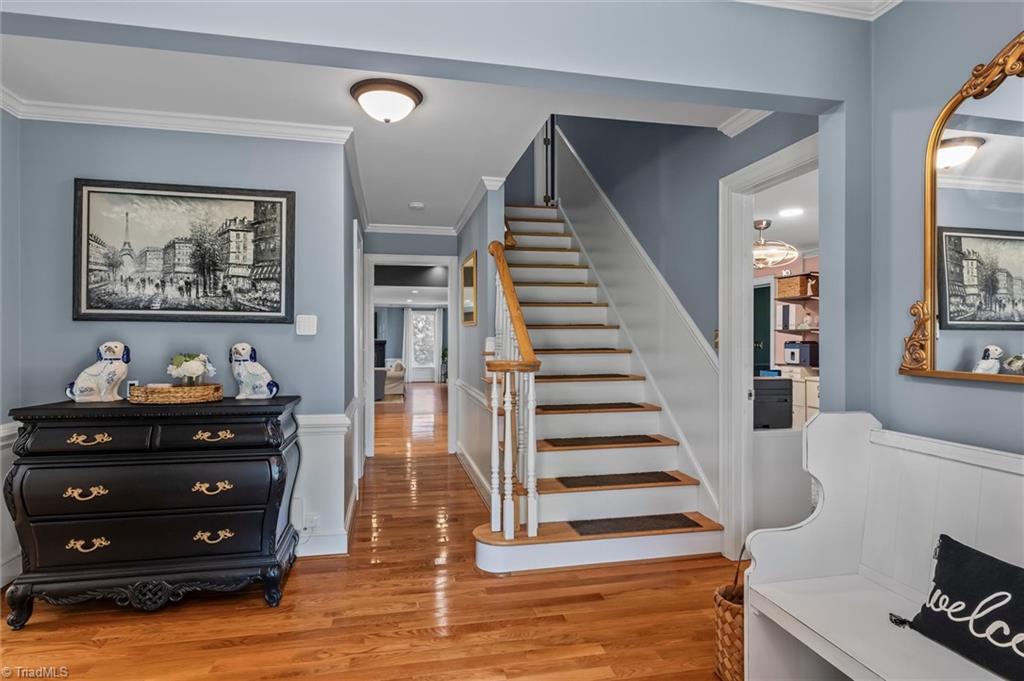 533 Crossingham Road Property Photo 4