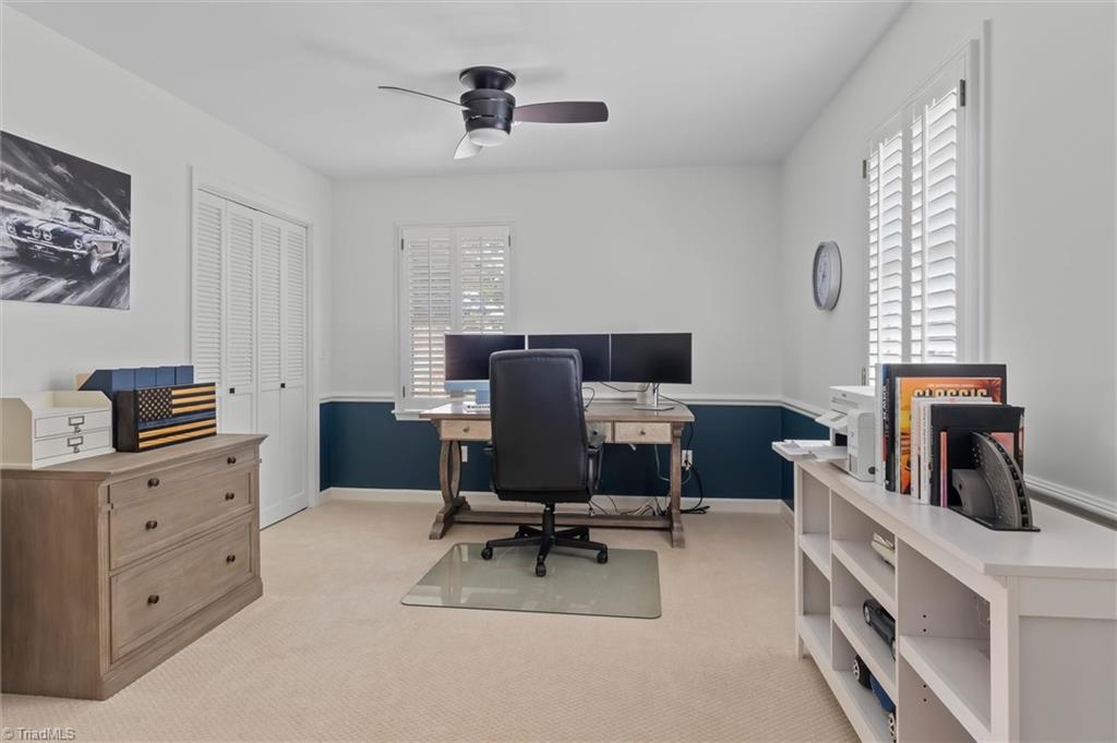 533 Crossingham Road Property Photo 28
