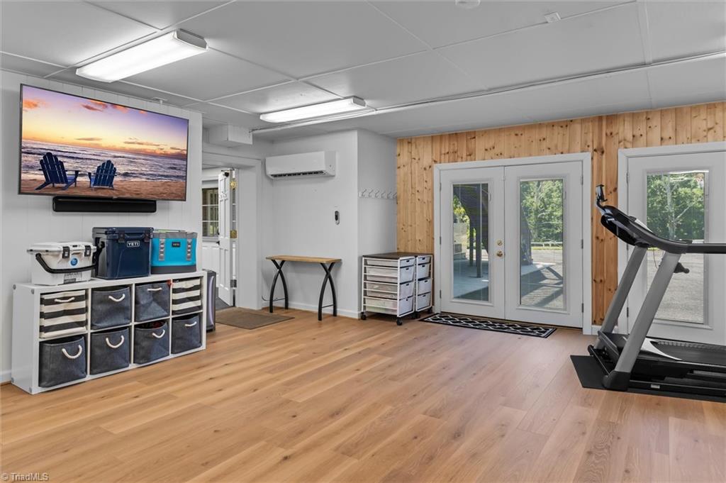 533 Crossingham Road Property Photo 37