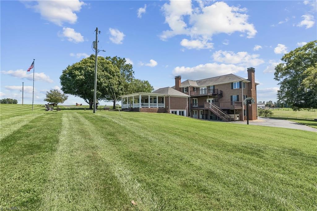 533 Crossingham Road Property Photo 42