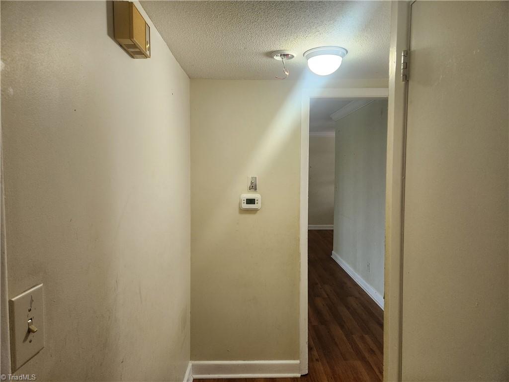 2922 Ramsgate Court Property Photo 12