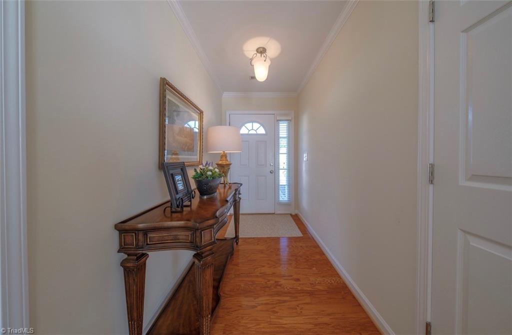 303 Locksley Court Property Photo 19