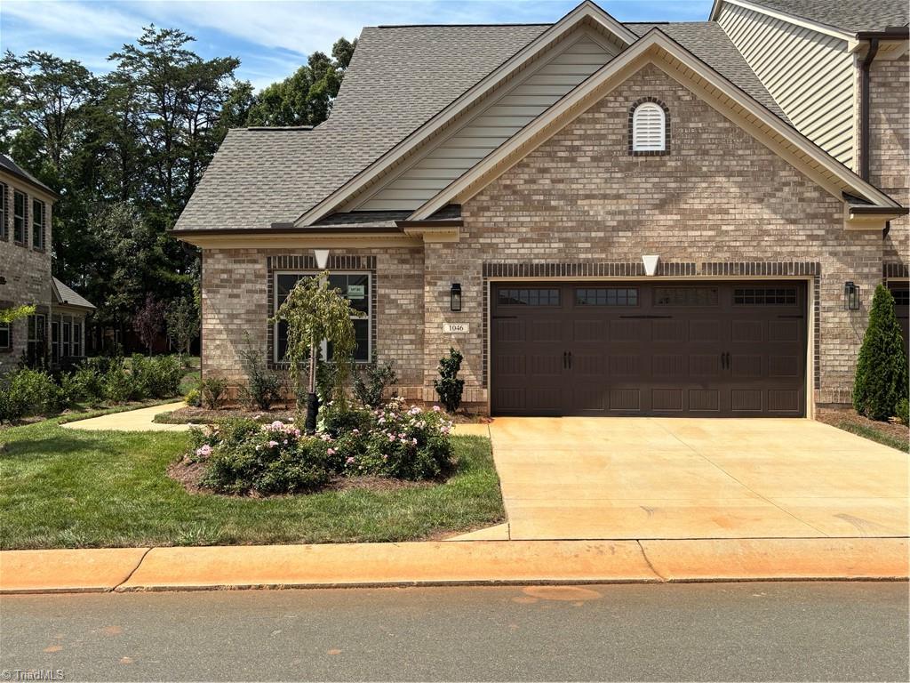 1046 Beechcraft Drive Property Photo 1