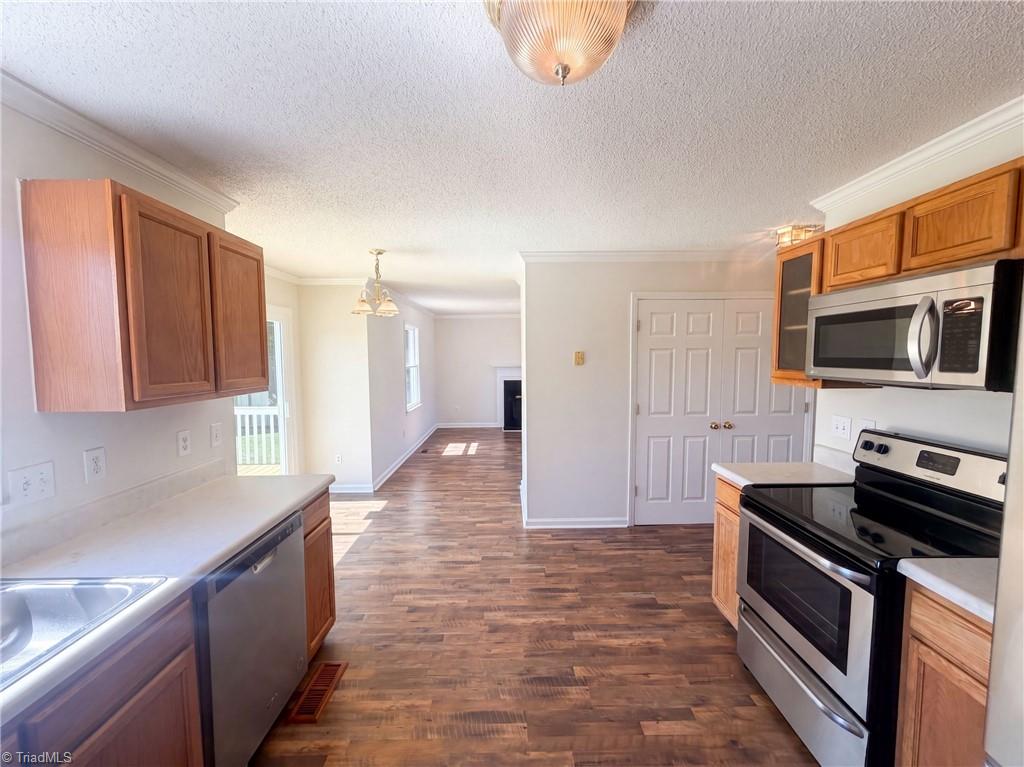 3807 Fig Leaf Court Property Photo 11