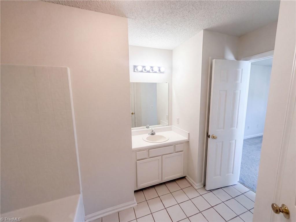 3807 Fig Leaf Court Property Photo 19
