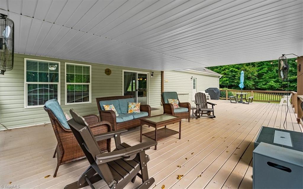 776 Lake Shore Avenue Property Photo 31