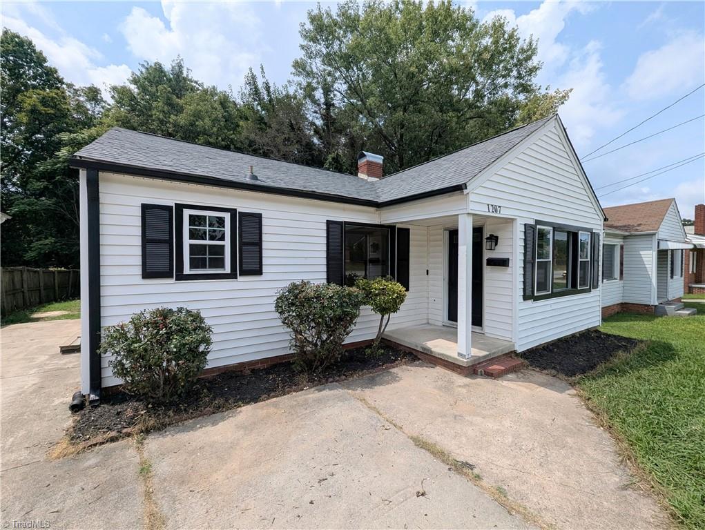 1207 Centennial Street Property Photo 1
