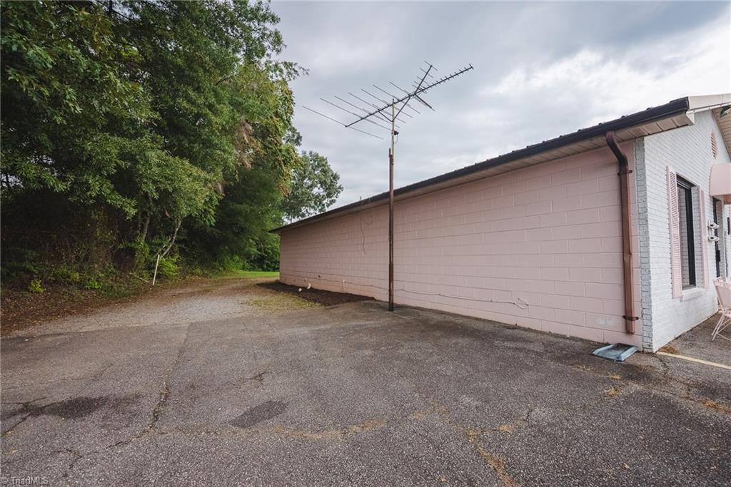 224 School Drive Property Photo 47