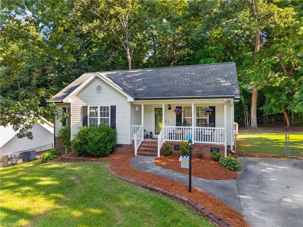 2258 Regency Drive Property Photo 1