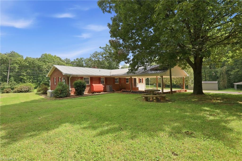 212 Circle Drive Property Photo 39