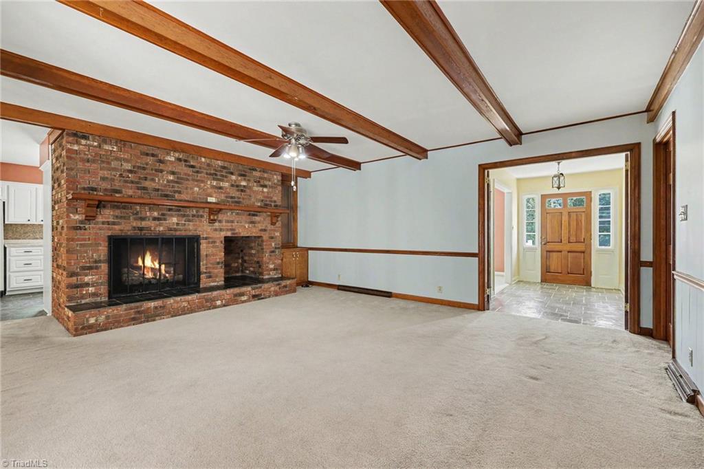 1195 Eton Avenue Property Photo 6