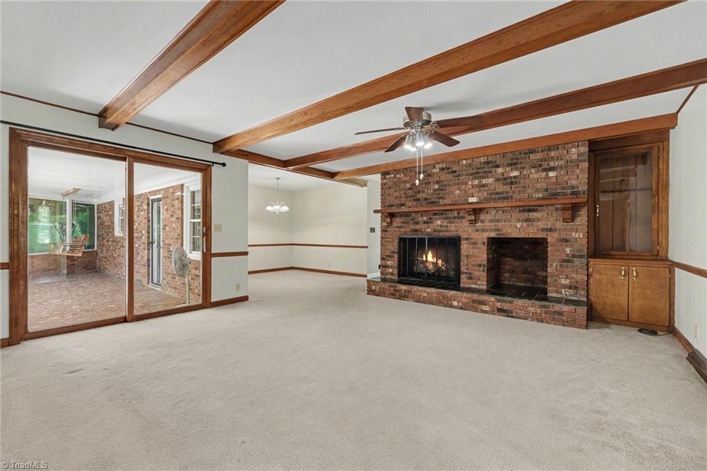 1195 Eton Avenue Property Photo 8