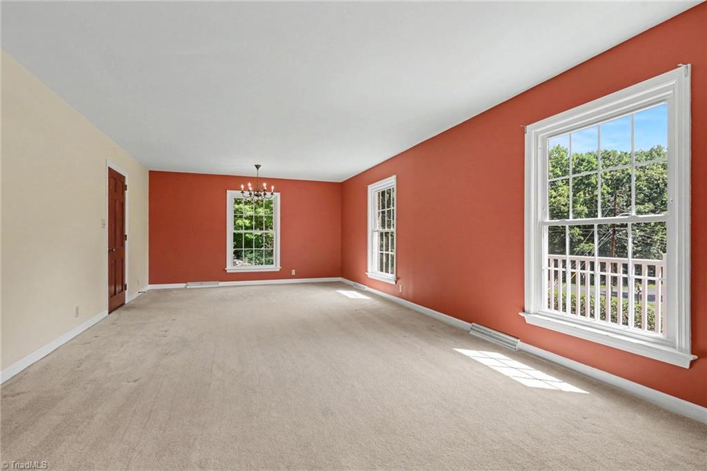 1195 Eton Avenue Property Photo 11