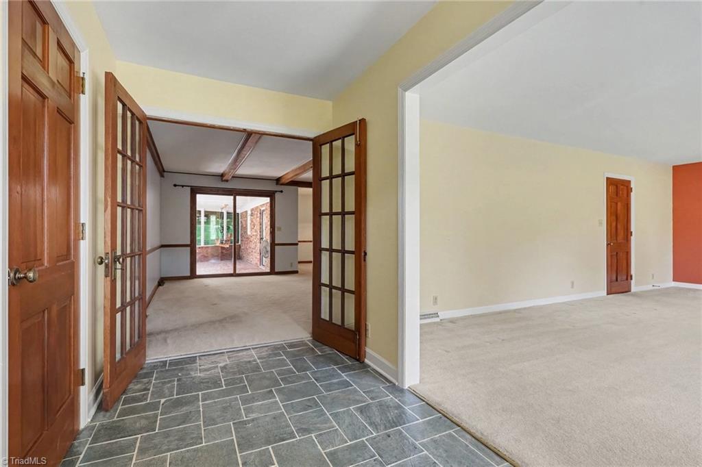 1195 Eton Avenue Property Photo 13