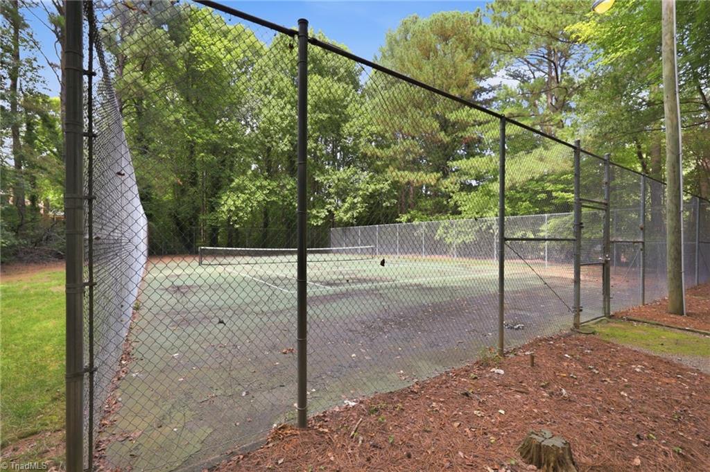 2642 Cottage Place Property Photo 30