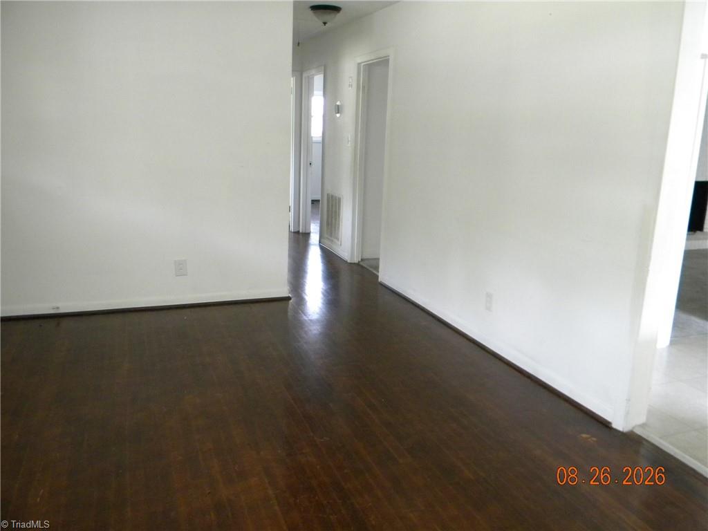2228 24th Street Property Photo 4