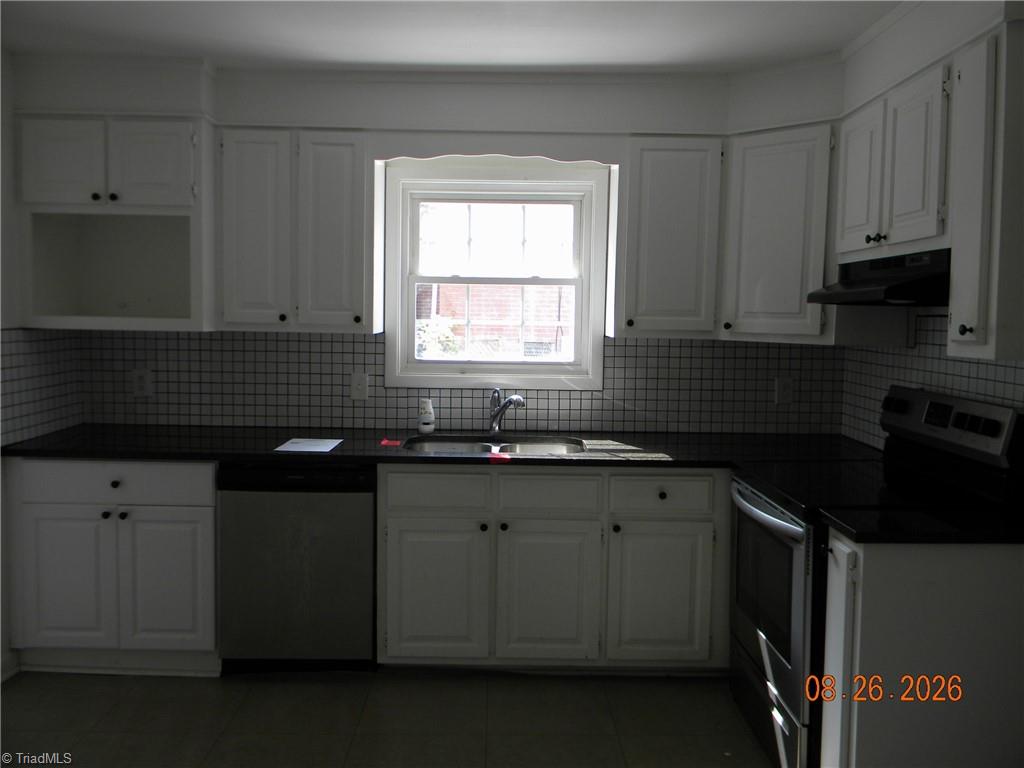2228 24th Street Property Photo 6