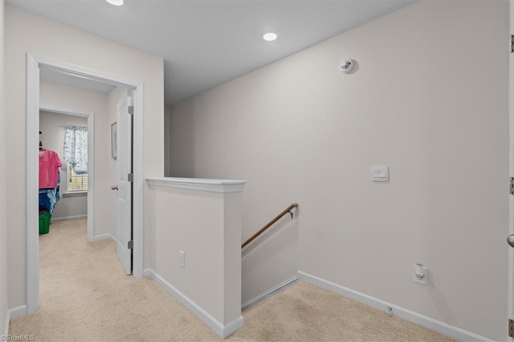 2829 Egert Drive Property Photo 18
