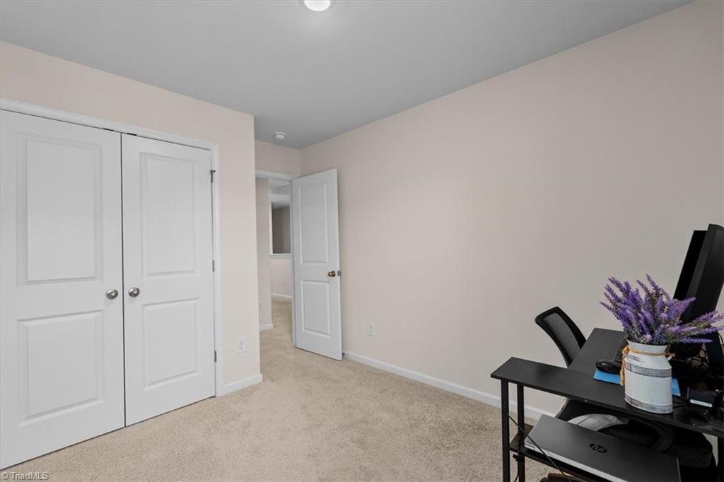 2829 Egert Drive Property Photo 30