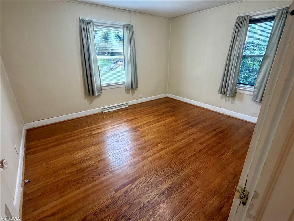 1003 Charlotte Avenue Property Photo 3