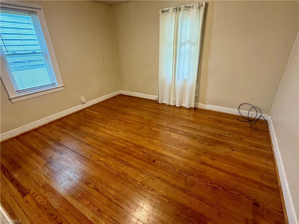 1003 Charlotte Avenue Property Photo 4