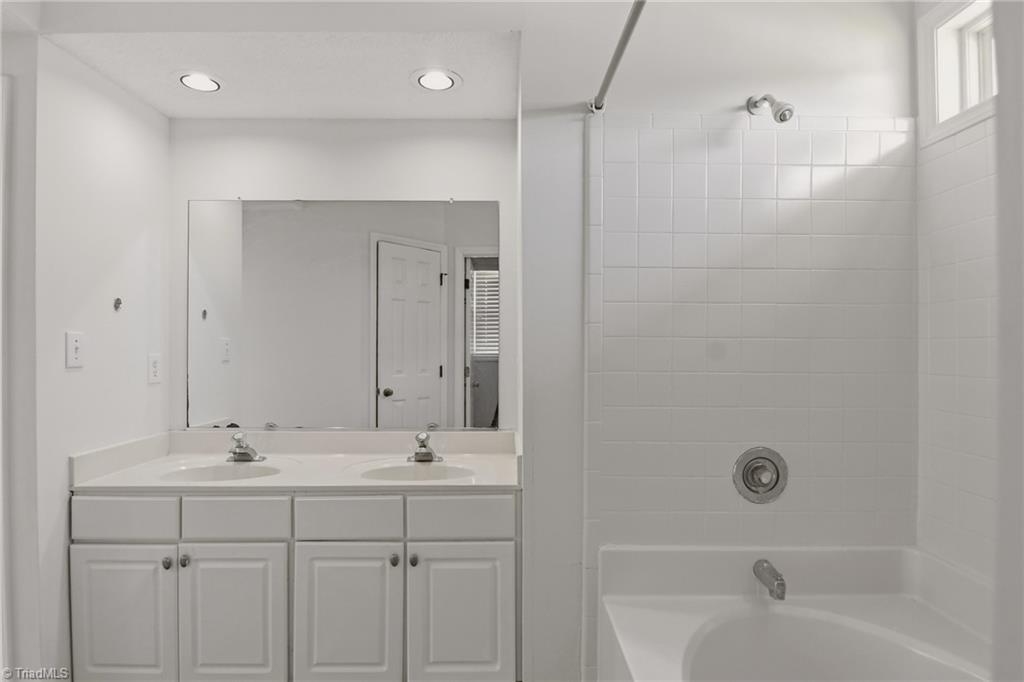3338 Timberwolf Avenue Property Photo 23
