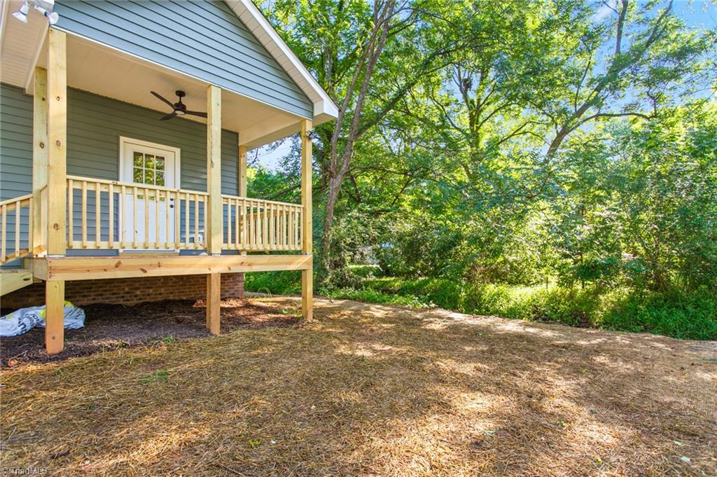 1305 E Willowbrook Drive Property Photo 20